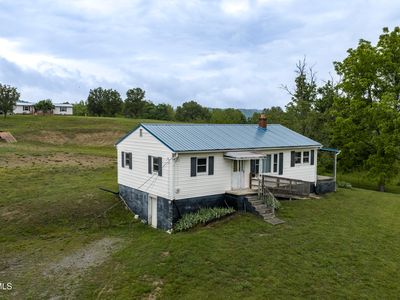 1313 Oasis Rd