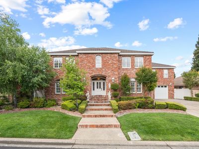 875 Shore Breeze Dr