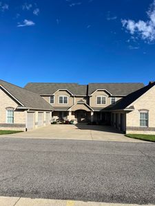 12368 N Bridgeview Dr