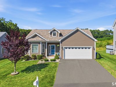 23 West River Road