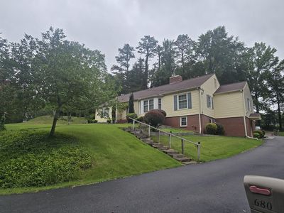 Property at 680 Park Ln, Halifax, VA