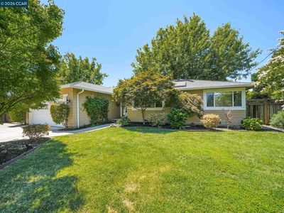 4718 Laura Dr
