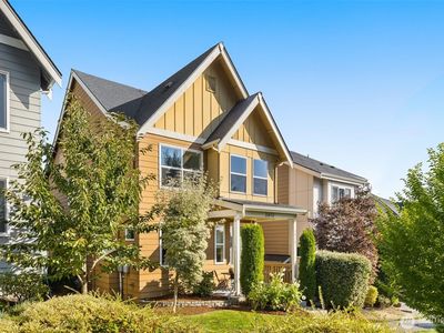 3012 SW Holly Street