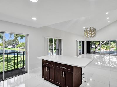 7581 NW 86th Ter APT 201