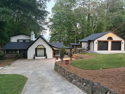 2335 Lakeside Trl