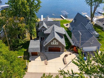 1208 N Eagle Lake Dr