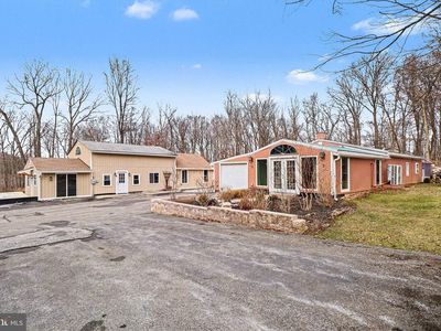 19717 Five Forks Rd
