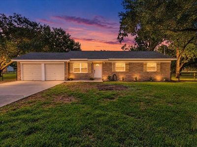 3405 Meadowlark Ln