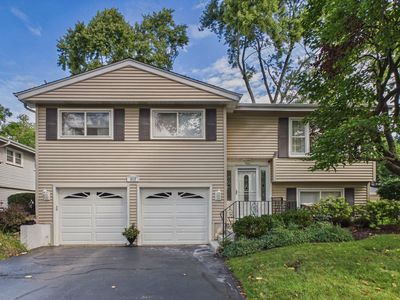312 W Goebel Dr