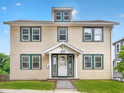 37 Loring Rd