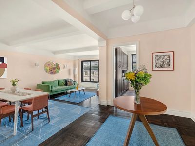 200 W 86th St APT 17C