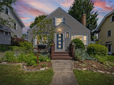 316 Laurelton Rd