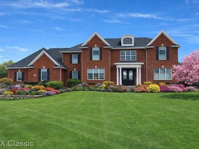 1994 Charles Ct