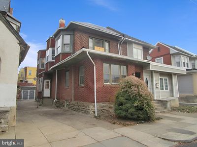 1511 W Nedro Ave