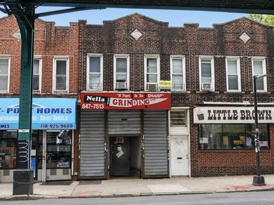 12404 Jamaica Avenue
