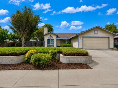 552 Westfield Pl