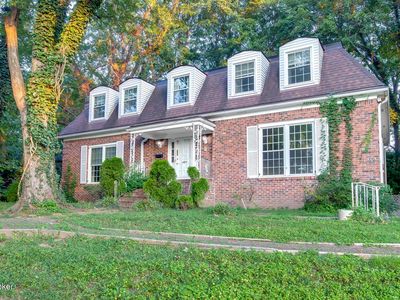 Property at 5817 Prince William St, Saint Matthews, KY