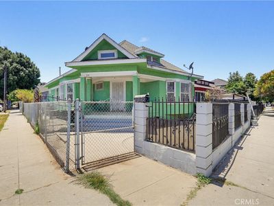 Property at 814 E 41st St, Los Angeles, CA