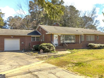 1651 Athens Hwy