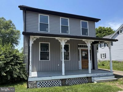 20 N Walnut St
