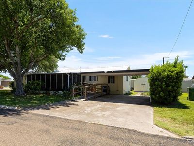 Property at 411 Palmetto Palm St, Alamo, TX