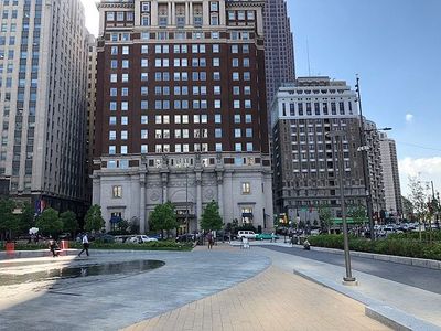 1600 Arch St #2-612