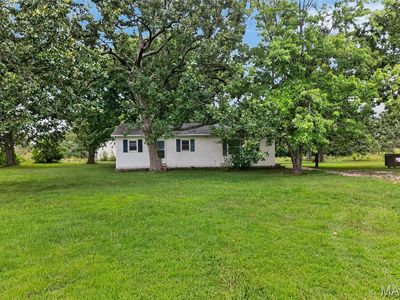 25475 Richard Dr