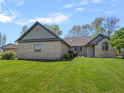 3808 Lake Dr