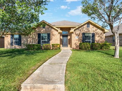 8302 Vail Dr