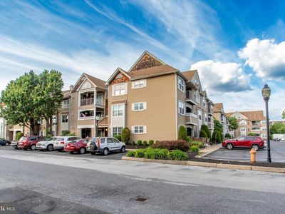 73305 Delaire Landing Rd #305