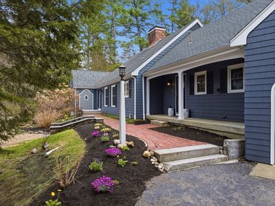 20 Coachmans Ln