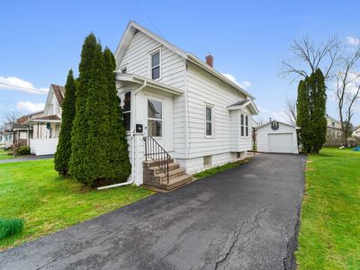 714 Elm St