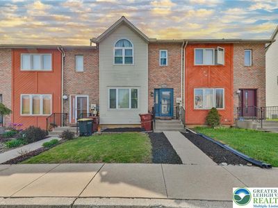 136 Cornerstone Pl