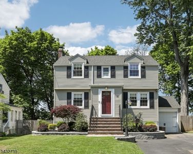 30 Sherbrooke Pkwy