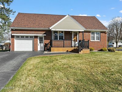 163 Sherman St Street