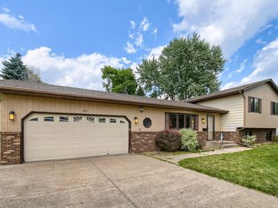 383 Belmont Ln E