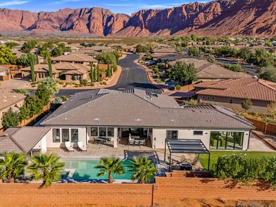 446 W Ithica Dr
