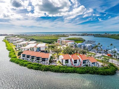 1401 BEACH ROAD #303