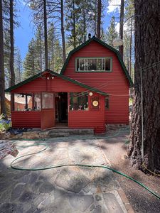 Property at 10061 Blue Jay Ln, Truckee, CA