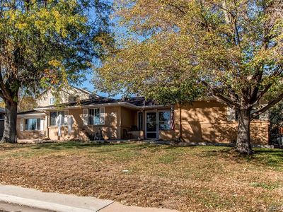 7465 W 69th Place