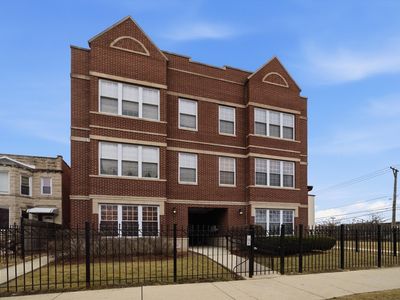 25 N Menard Ave Unit 2S