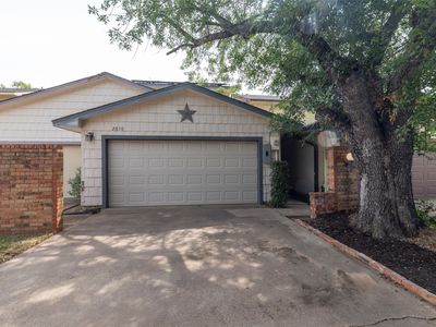 2810 Spring Valley Dr