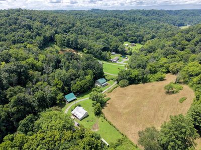 490 Ford Hollow Rd
