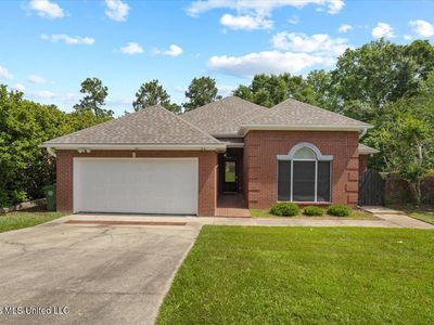 131 Shadow Lake Dr