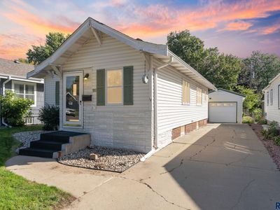 1812 S Center Ave