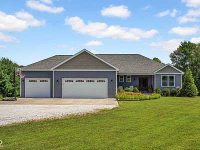 8230 W Nasby Trl