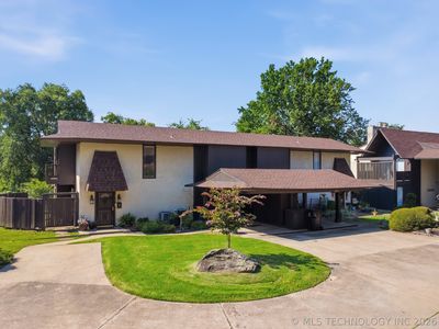 15911 E 131st St S APT 1