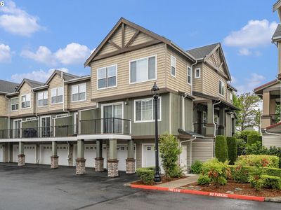 679 NW 118th Ave Unit 107