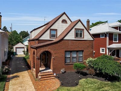 70 Radcliffe Rd