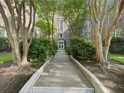 940 Gates Ave APT A3